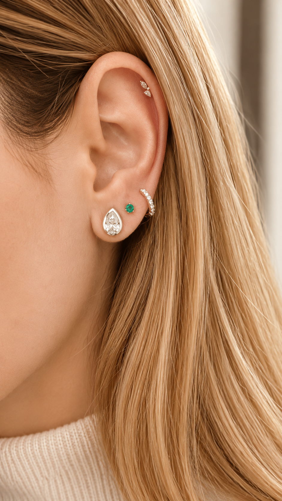 Mini Emerald Stud Earring (0.10 Cts)