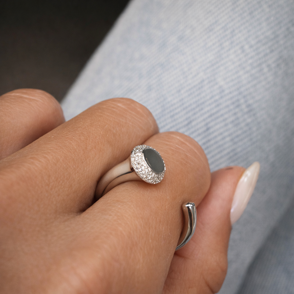 CLOU Ring