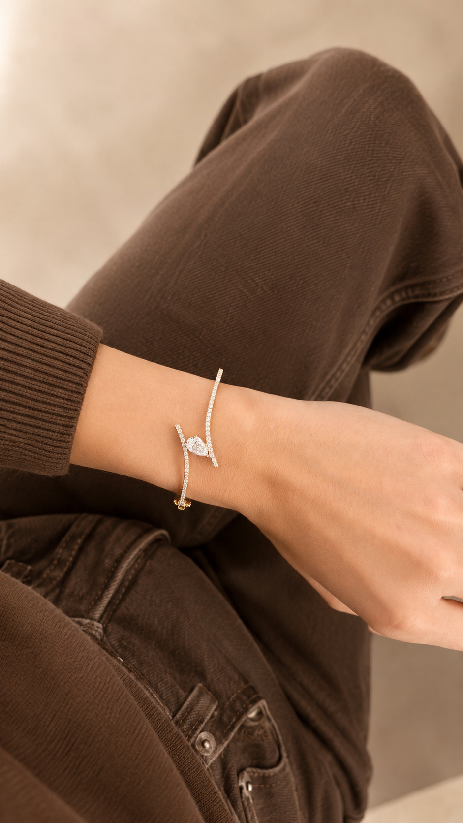 Pear Diamond Kelly Cuff