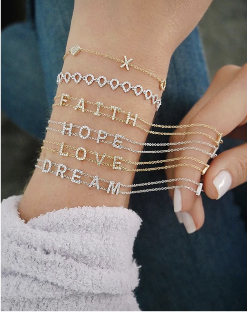 EF-Collection Open Teardrop Bracelet