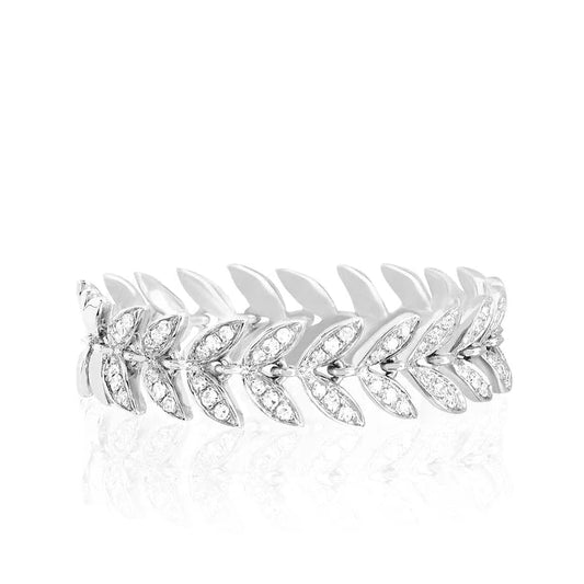 EF Collection Leaf Chain Ring